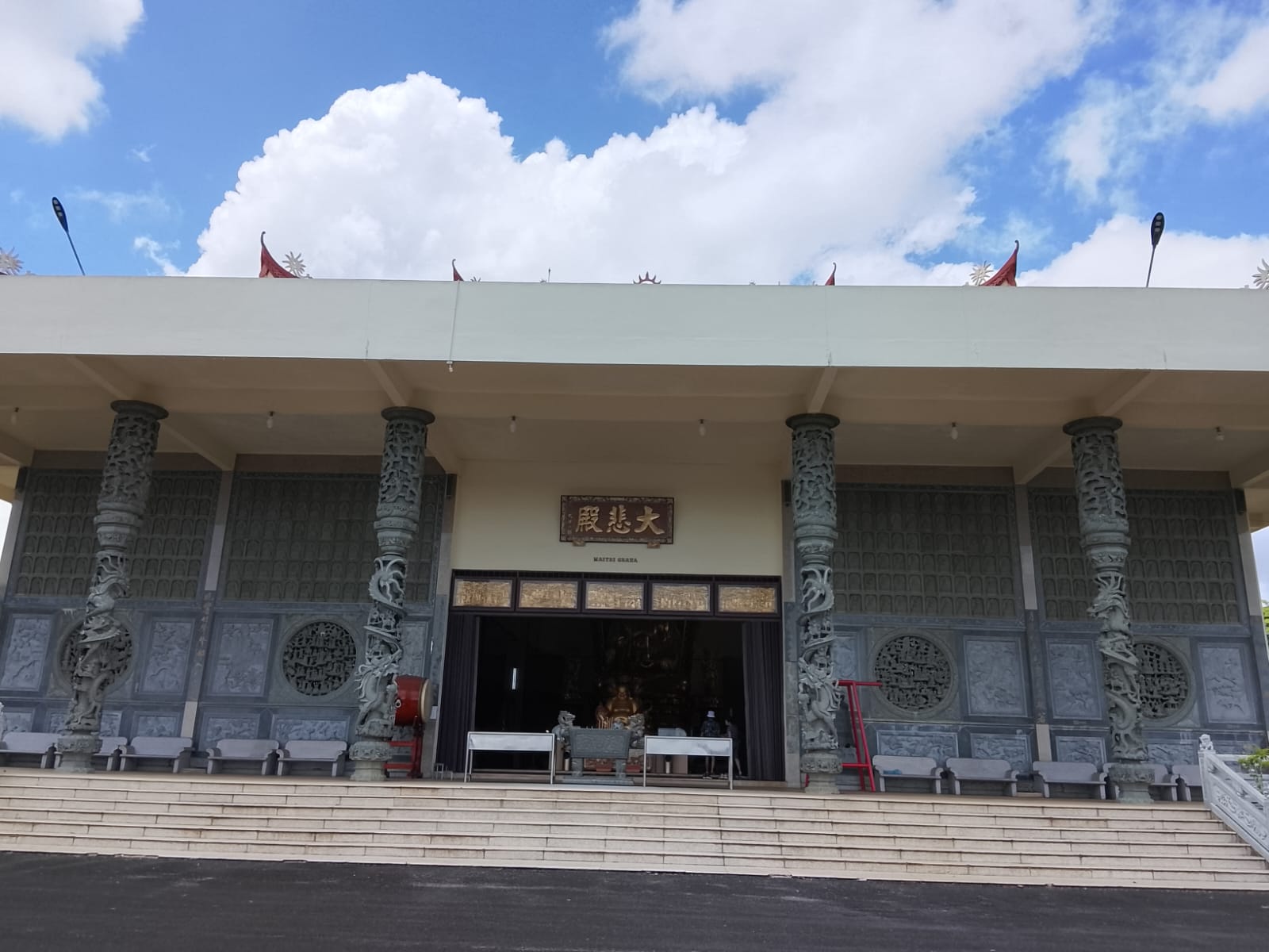 Vihara Bintan
